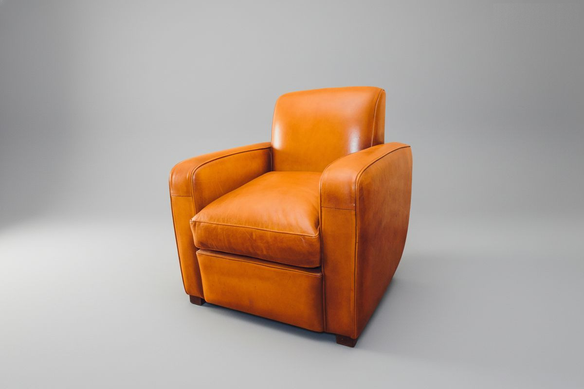 Fauteuil club cuir fauve haut dossier – Caloundra