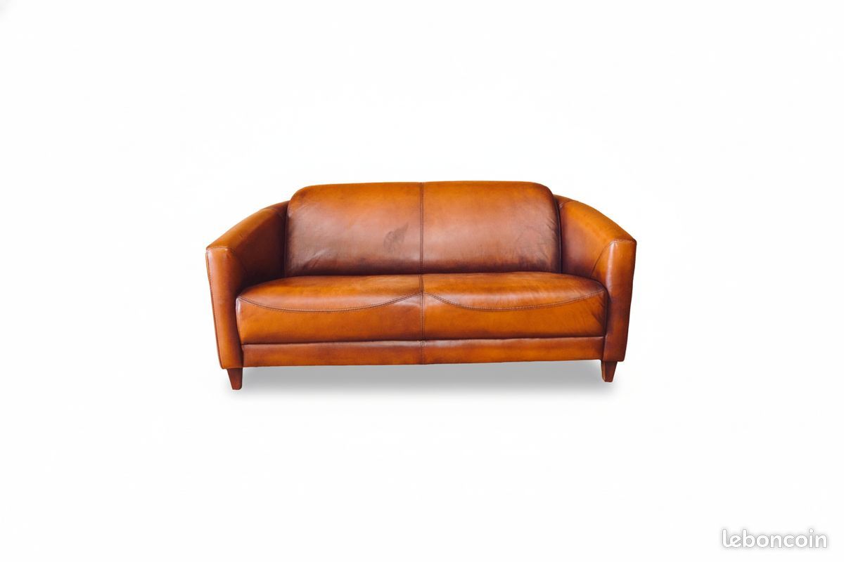Canapé club cuir miel 2 places 155 cm – Hervey